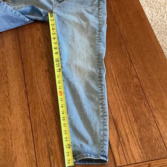 Frame Denim Light Wash, high rise Skinny cropped Jeans. Women’s size 28 - Picture 11 of 15